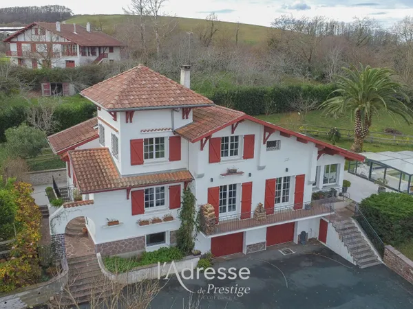 Demeure de prestige Itxassou 8 pièce(s) 310 m2 