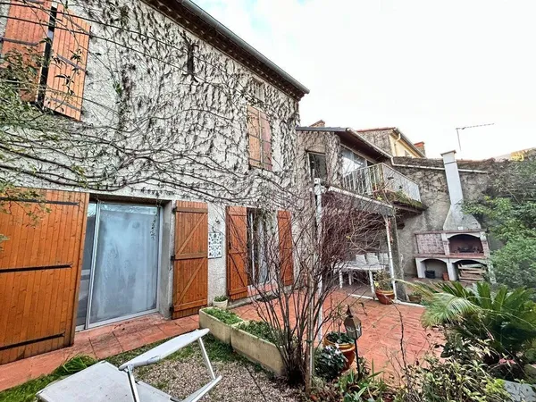 Maison 8 pièces 280 m² 