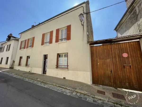 Maison 6 pièces 730 m² 
