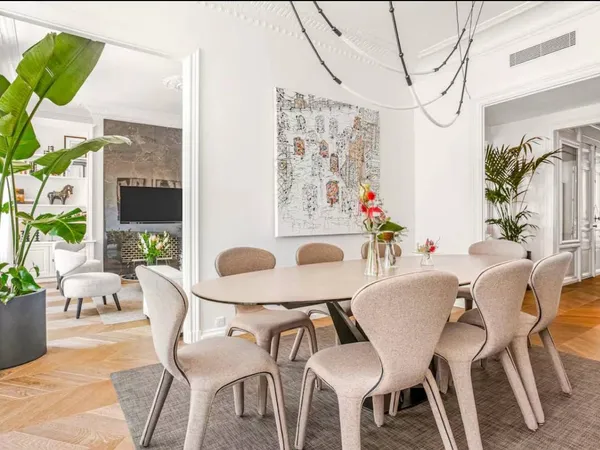 Vends appartement haussmannien 