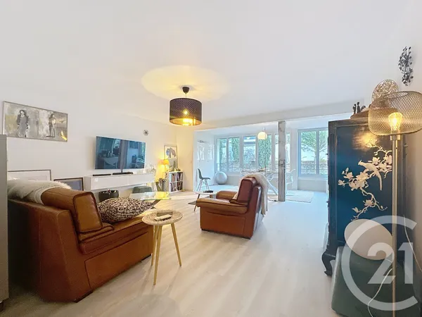 Appartement 4 pièces 108 m² 