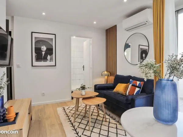 Studio - 28 m² - 1er étage 