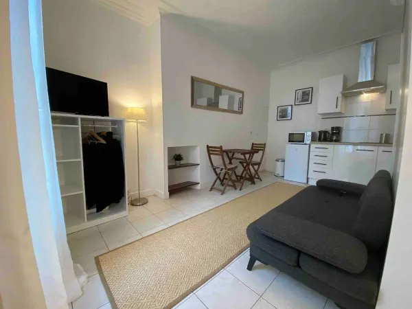 Appartement 1 pièce 17 m² 