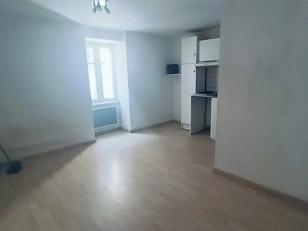 Studio 2 pièces 17 m² 