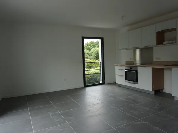 APPARTEMENT T3 - QUARTIER AGUILERA 