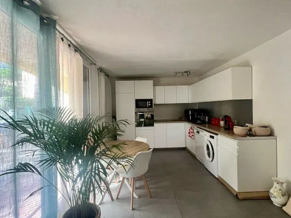 Appartement 3 pièces Carros 