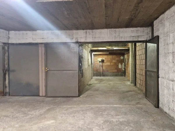 Box de stockage 20 m² 