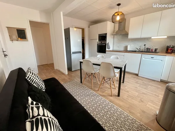 Chambre meublée en colocation - Prat Maria 