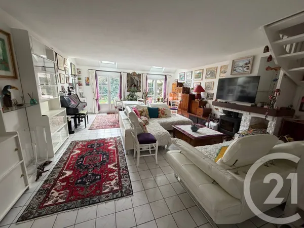 Maison 5 pièces 109 m² 