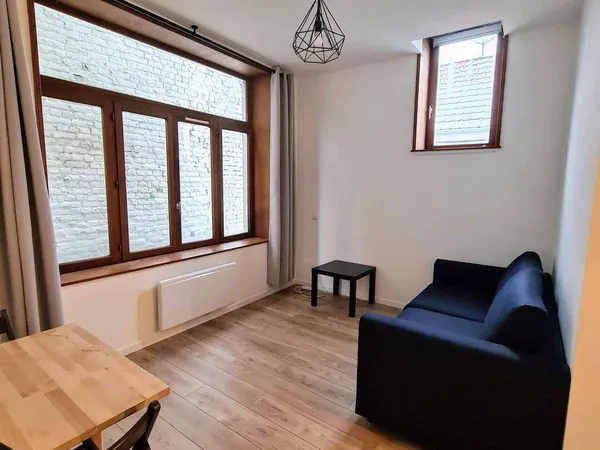 Studio 1 pièce 26 m² 