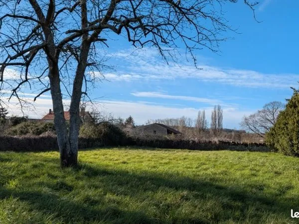 Terrain 871 m2 à Verrines sous celles