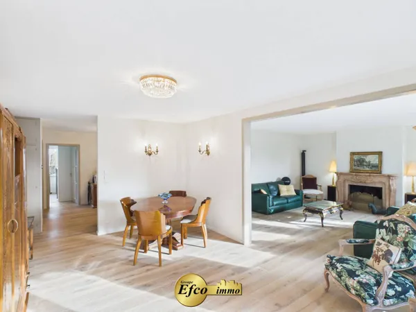 Appartement 6 pièces 126 m² 