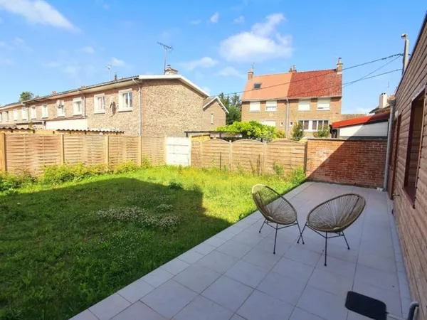 Chambre de 14m2 à louer sur Loos 