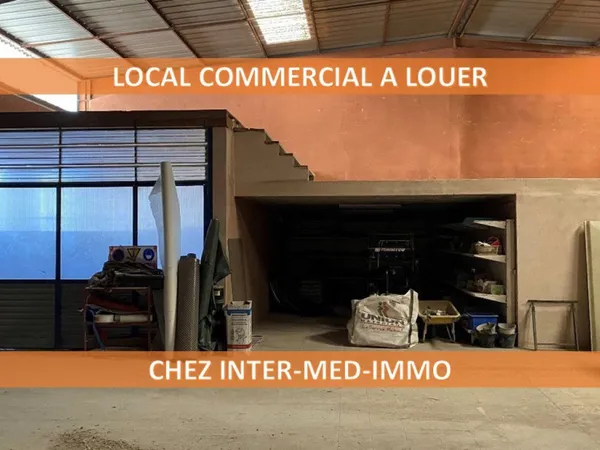 Local commercial 3 pièces 504 m² 