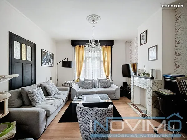 Maison 8 pièces 142 m² 