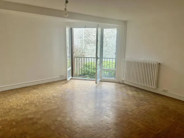 Appartement 1 pièce 53 m² 