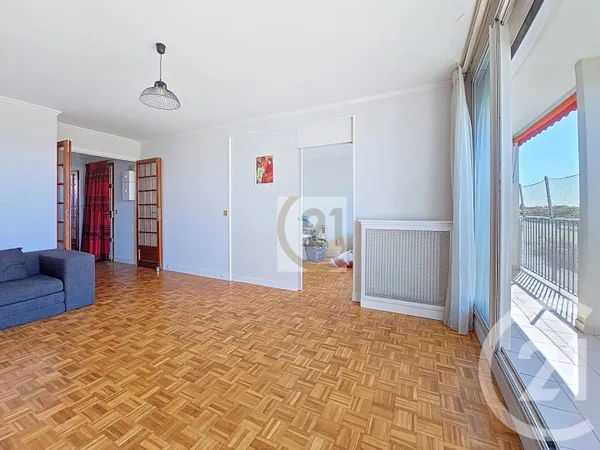 Appartement 4 pièces 76 m² 
