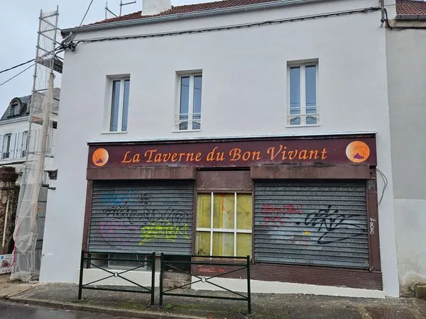 Local commercial rénové - 60 m² - Quartier Talma Brunoy 