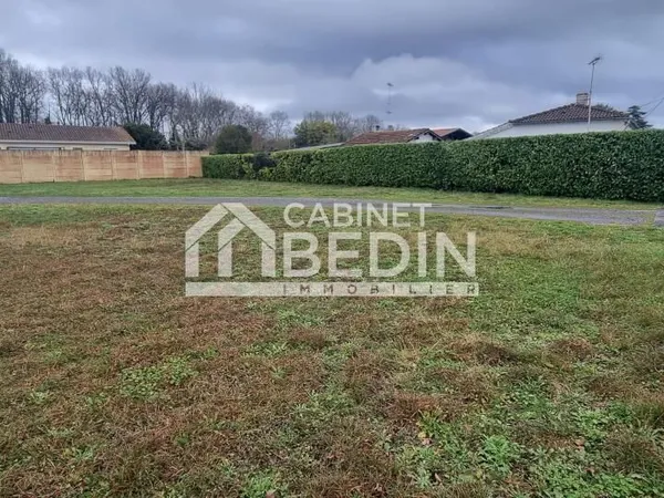 Terrain 745 m² Biganos 