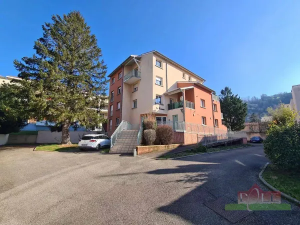 Appartement 3 pièces 81 m² 