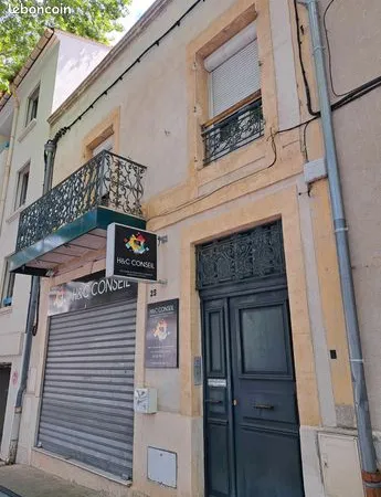 Appartement 8 pièces 240 m² 