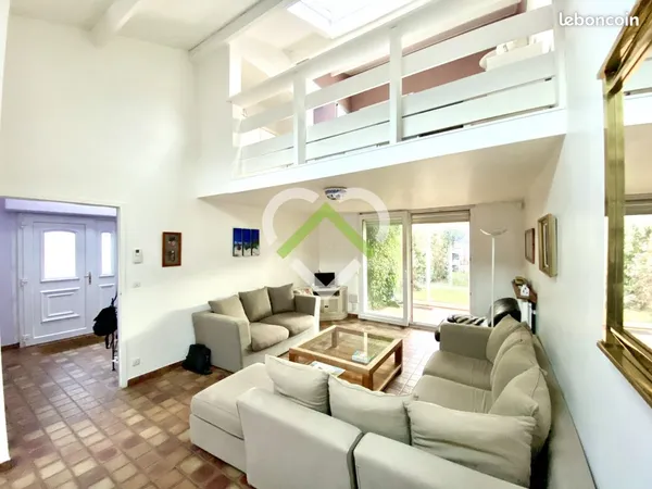Maison 6 pièces 125 m² 