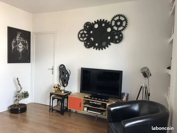 À VENDRE - Appartement 2 pièces 41 m² - Triangle d'Or - La Varenne-Saint-Hilaire 