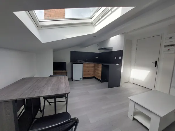 Appartement Saint Jean D Angely 1 pièce(s) 14.20 m2 