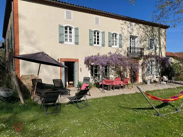 Maison de luxe 20 pièces 585 m² 