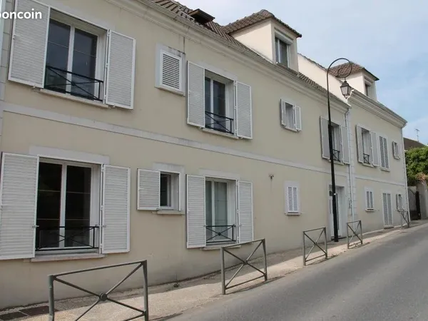 Studio 1 pièce 19 m² 