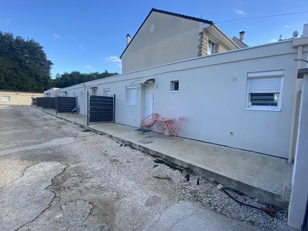 Grande maison + 7 appartements 
