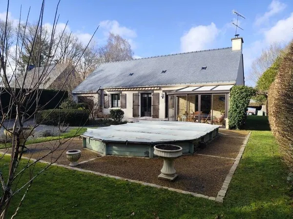 Maison de plain-pied 4 pièces 104 m² 