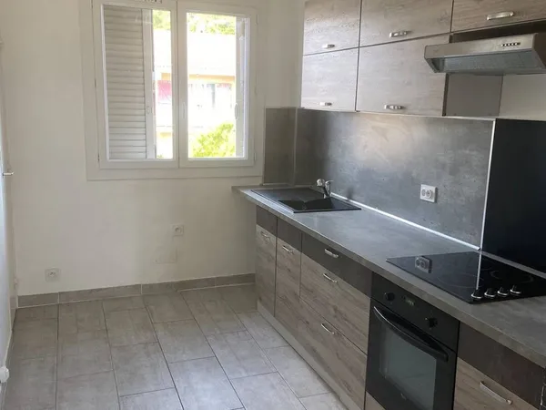Appartement 3 pièces 65 m² 