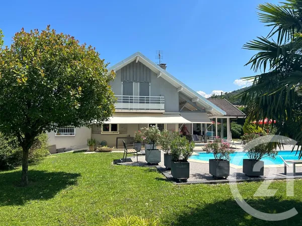 Maison 5 pièces 118 m² 