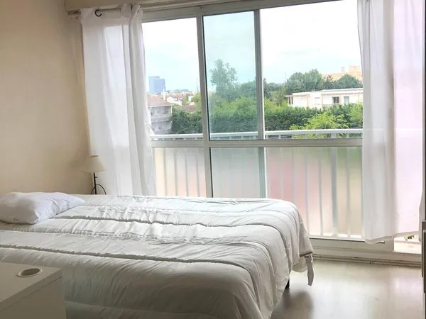 Studio meublé 20m2 Bordeaux Pellegrin 