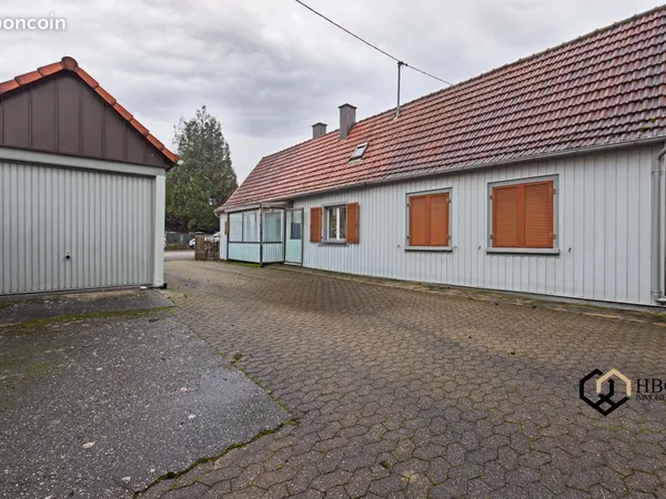 Propriété 5 pièces 104 m² 