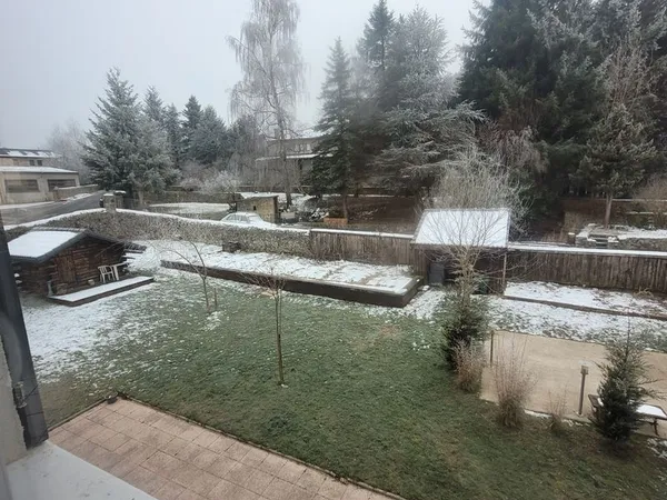 Appartement t3 dans maison proche du centre ville 