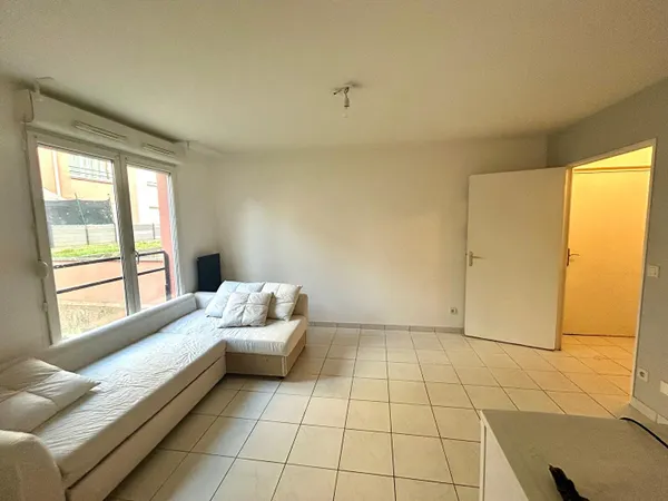 Appartement Goussainville 1 pièce 31 m2 