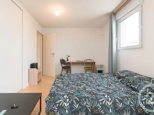 Studio 1 pièce 25 m² 