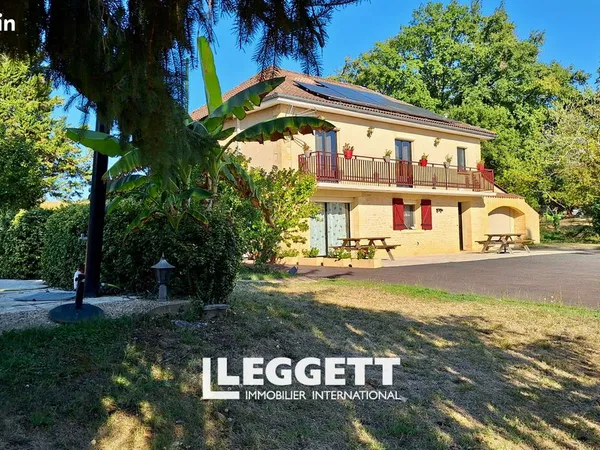 Maison 8 pièces 191 m² 