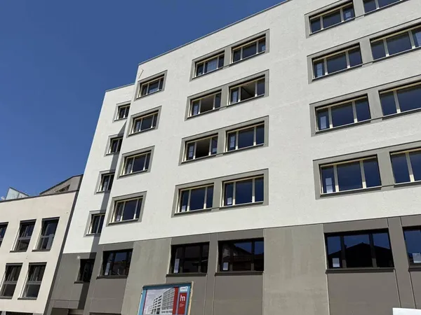 Studio 1 pièce 16 m² 