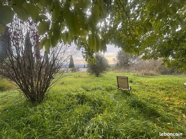 Terrain 1925 m² Éguilles 