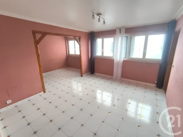 Appartement 4 pièces 61 m² 