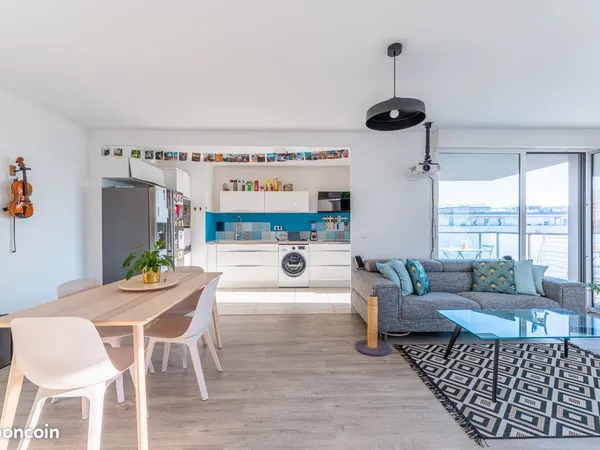 Appartement 81m² + Terrasse Couverte + Place de Parking > Aubervilliers Landy 