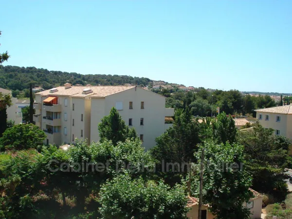 Studio 1 pièce 18 m² 