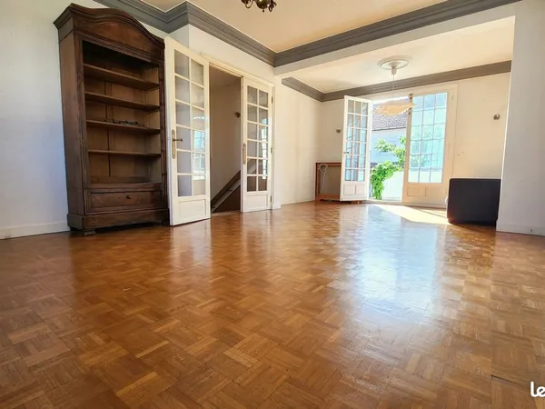 Appartement 4 pièces 103 m² 