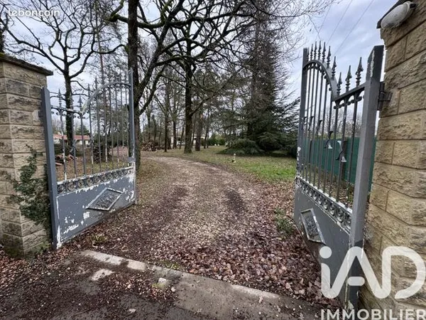 Terrain 1043 m² 