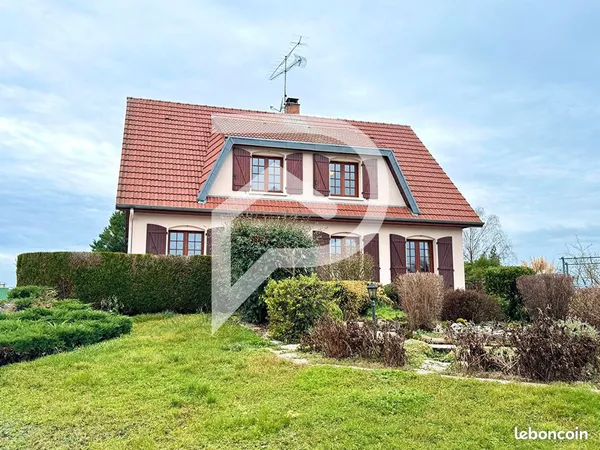 Pavillon 7 pièces 182 m² 