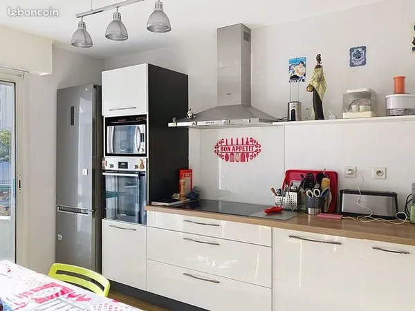 Appartement 4 pièces 97 m² 