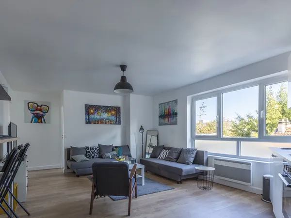 Loue appartement 74m² meublé et rénové avec cave centre-ville d'Argenteuil 